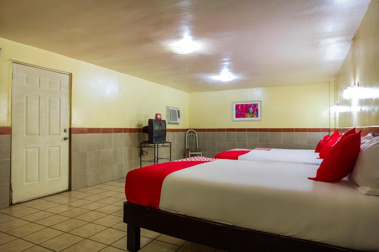 Oyo Hotel San Gilberto 埃莫西约 外观 照片